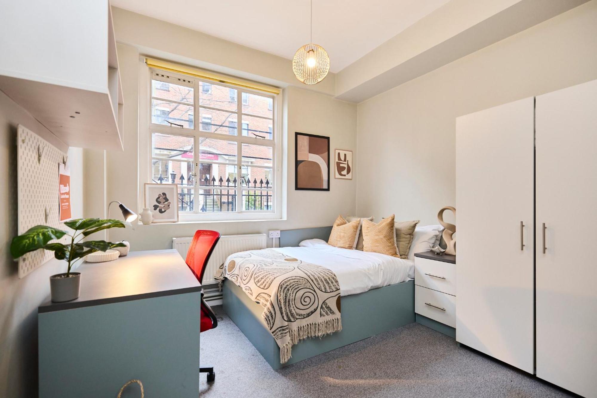 Louise House Hostel London Exterior photo